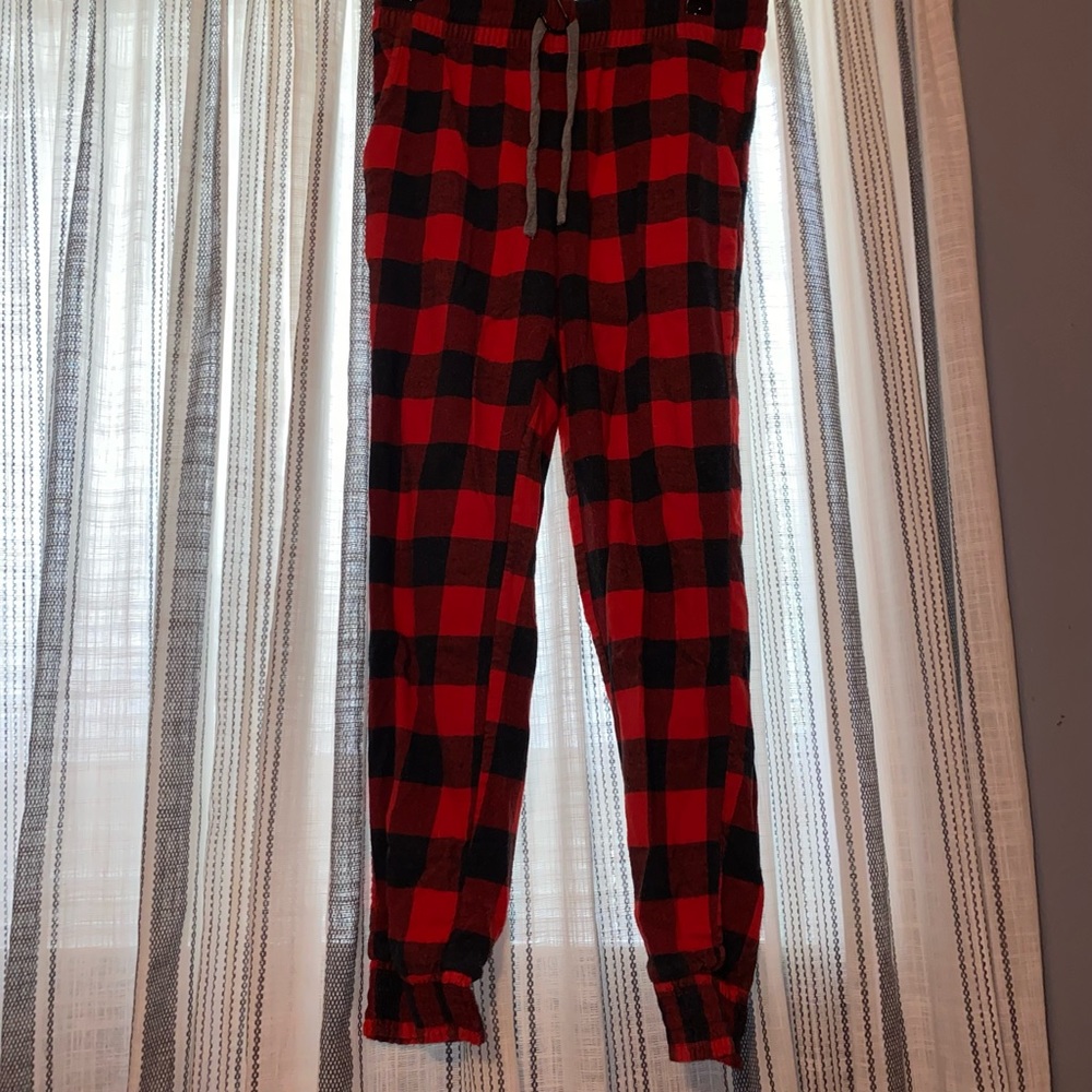Aerie pajama plants